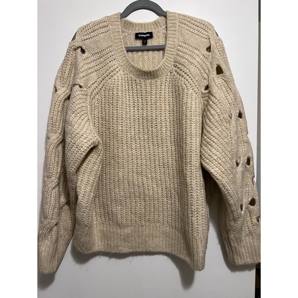 Express Sweater! - Picture 2 of 5
